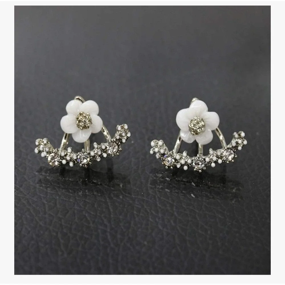 Floral Crystal Earrings Gold Silver Tone Imitation Pearl Butterfly costume 3